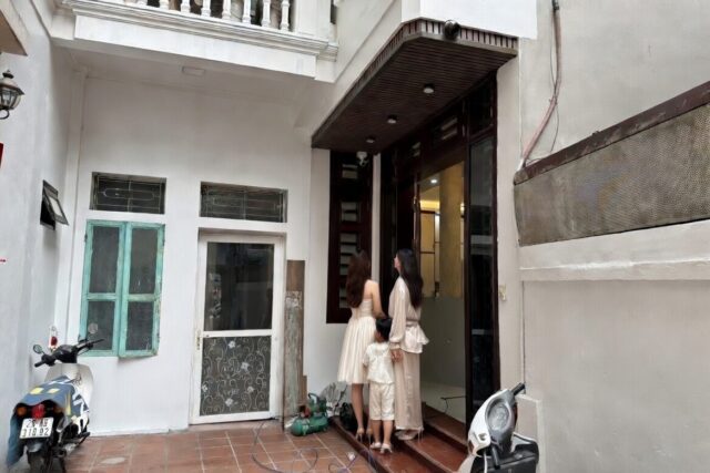 Bán Nhà Chính chủ Quận Long Biên ngõ 3 phố Hồng Tiến, Bồ Đề 47 m² 5 tầng MT 5m giá 17.6 tỷ