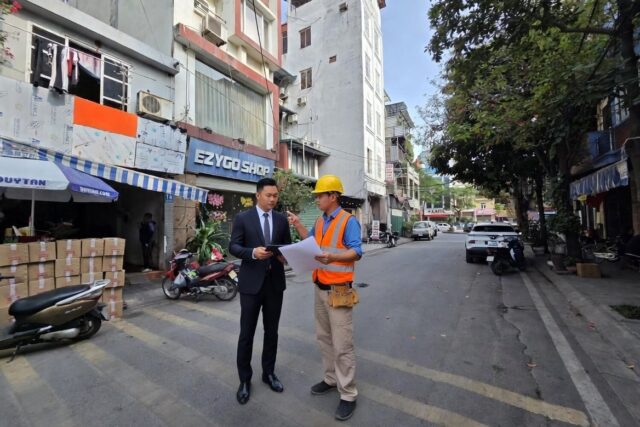 Bán Nhà Chính chủ Quận Long Biên ngõ 451 Nguyễn Văn Cừ 52 m² MT 3.5 m giá 21 tỷ