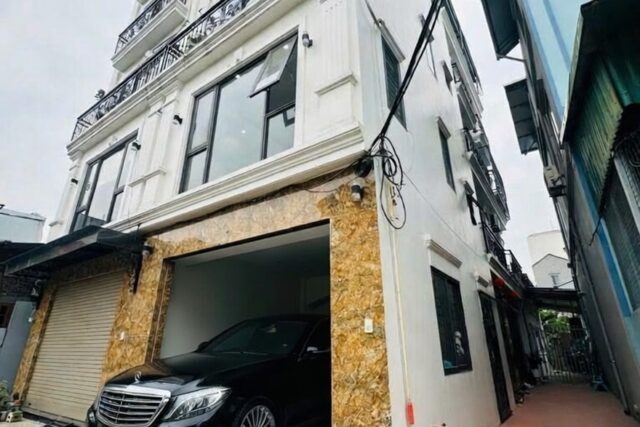 Bán nhà căn góc Quận Long Biên Ngõ 57 Hoa Động 30 m² MT 4.5 m giá 9.6 tỷ